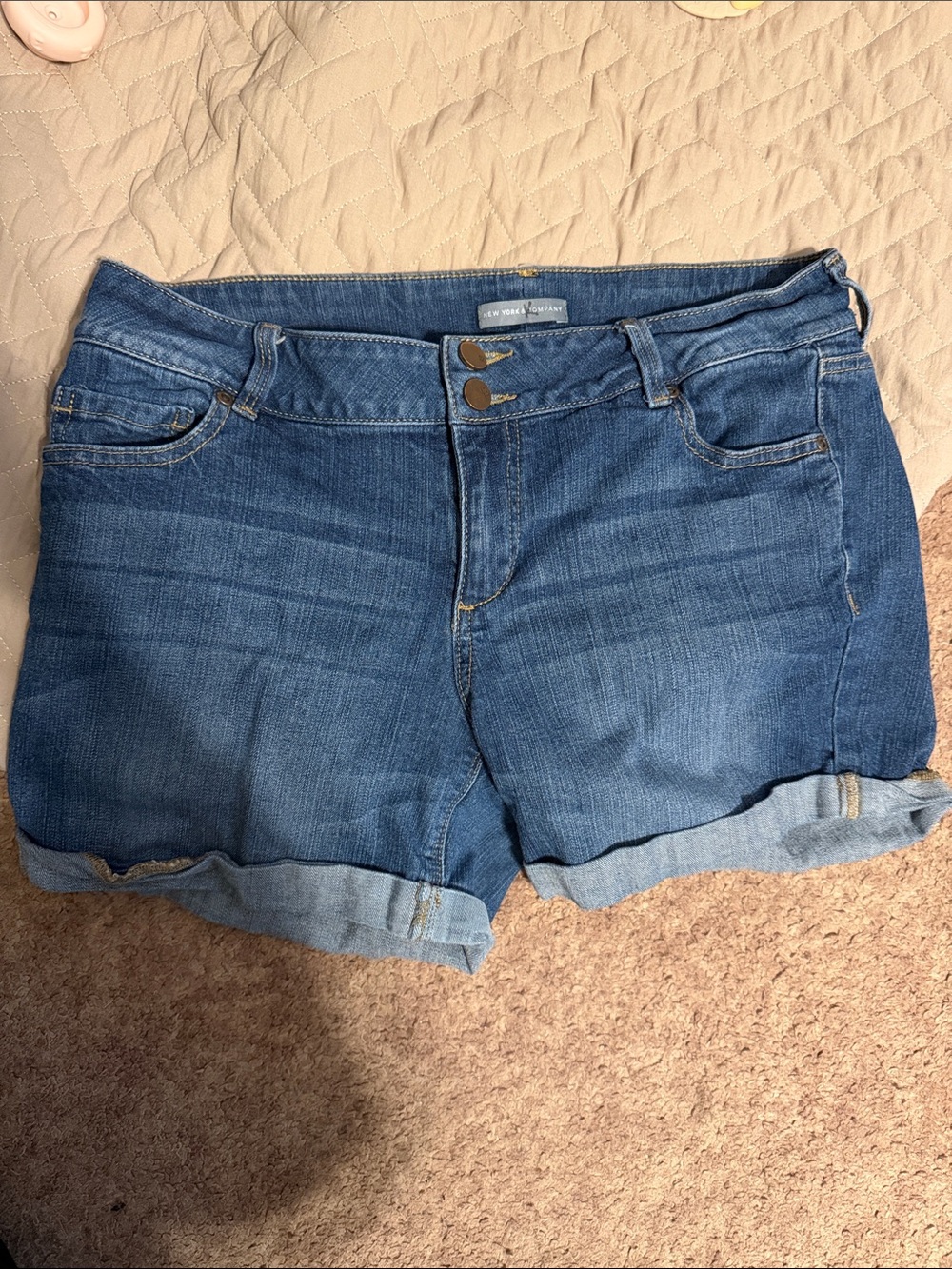 New York & Company Women's Rolled Hem Mid-Blue Denim Shorts